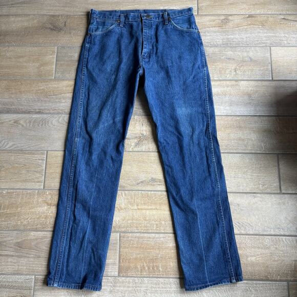 Wranglers Men's 37x34 Jeans Straight Leg Cowboy Cut W Stitching Medium Wash - Picture 1 of 14
